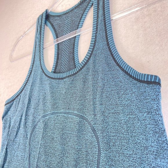 LULULEMON Womens Blue Swiftly Tech Racerback Workout Athletic Tank Top - Picture 3 of 9